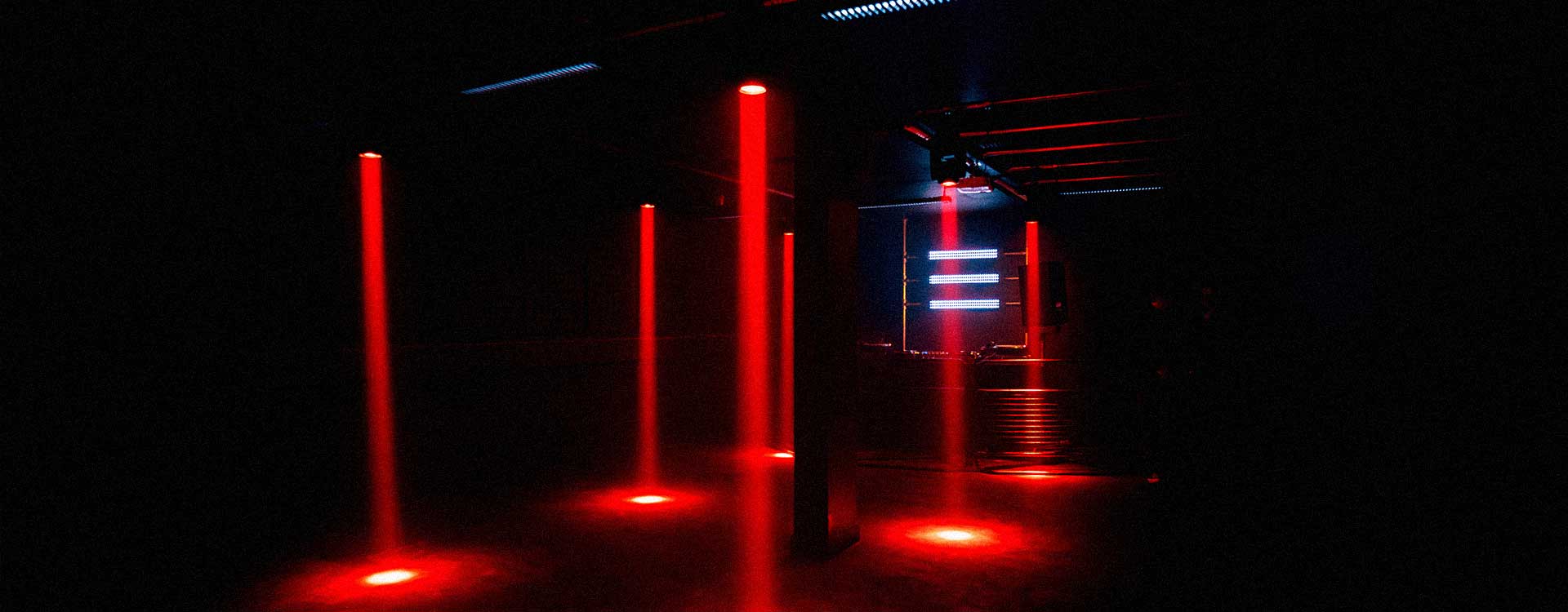 BRICKS_CLUB_SHOT_CROP1.jpg